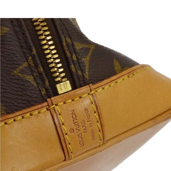 Louis Vuitton Handbag Alma PM - Picture 5 of 8